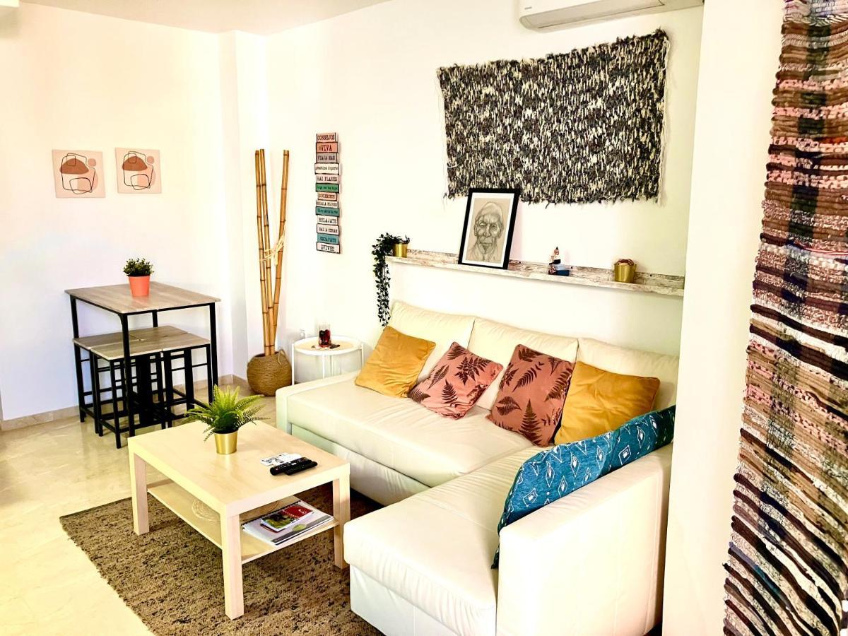 Moderno Apartamento Junto A La Playa Y El Centro Fuengirola Exterior photo